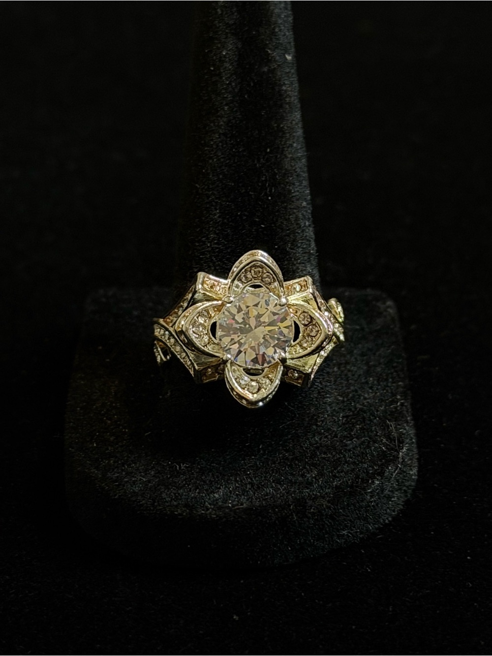 Vintage 925 Silver Floral Halo Ring with CZ Center Stone